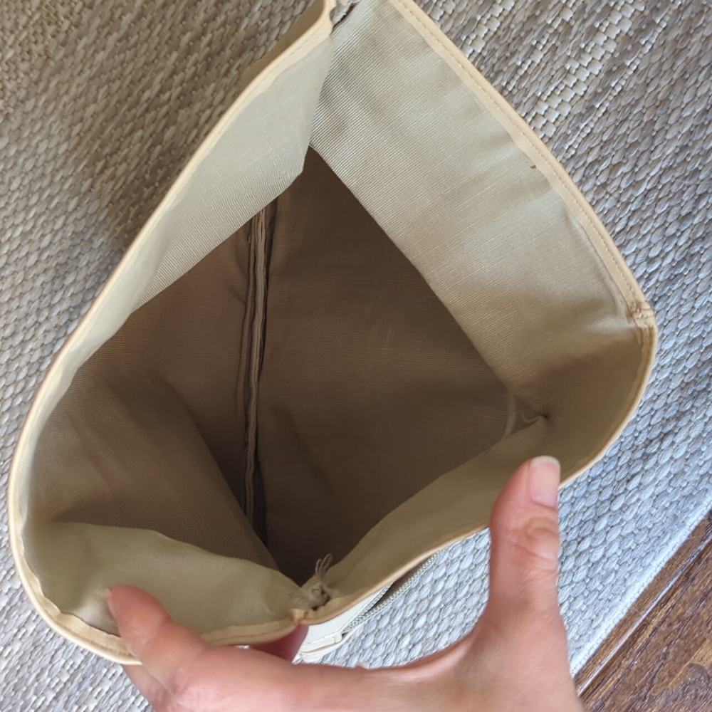 Vintage 1980's tan leather clutch purse - Picture 5 of 7